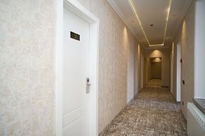 Lakeside Hotel & Spa