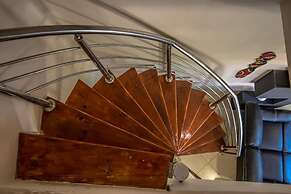 OSSANZAIA BILENE LODGE