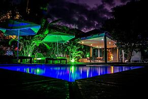 OSSANZAIA BILENE LODGE