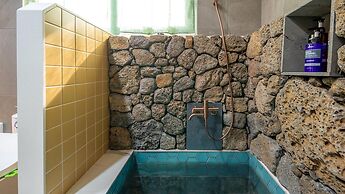 Jeju Nuecurry Pension