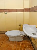 OYO 92469 Hotel Sahabat