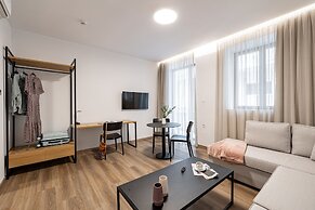 Pnoe Urban Living