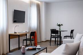 Pnoe Urban Living