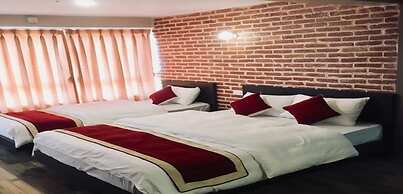 MeroStay 220 Hotel CBR