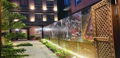 MeroStay 220 Hotel CBR