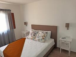 Porto d'Abrigo - Alojamento Local