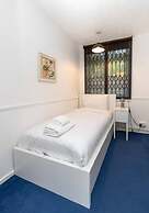 Spacious & Welcoming 4BD House - Kennington