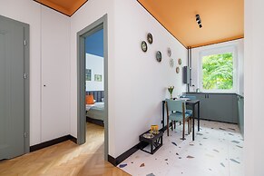 Krasickiego Apartment Cracow by Renters