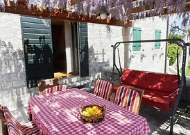 Mari 1 - With Pool - H