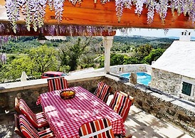 Mari 1 - With Pool - H