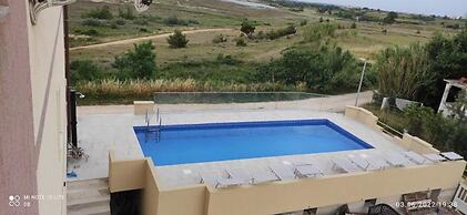 Dragi - With Pool - A6