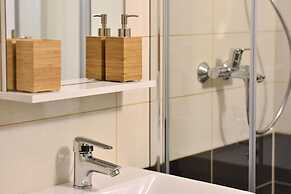 Leo - sea View & Comfortable - A1