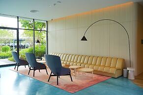 GO Hotel Chonburi at Central Chonburi