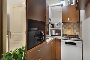 Gorgeous Central 1BR Apt near Galataport