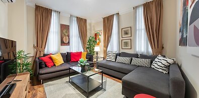 Gorgeous Central 1BR Apt near Galataport