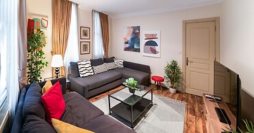 Gorgeous Central 1BR Apt near Galataport