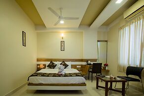 Hotel RK Renaissance