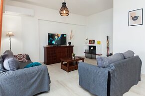 Spacious 2 level Brand New apt GTD3194