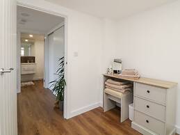 Riverview @ 1 Brunel View