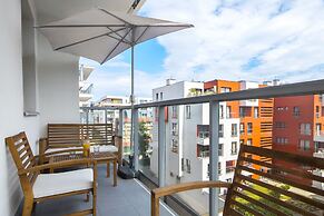 Apartment Garnizon & Parking by Renters