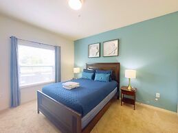 Disney Vacation Beautiful 4 Bd Home 4 Bedroom Home by RedAwning