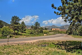 Solitude Bighorn #5 - Estes Park 2 Bedroom Condo by RedAwning