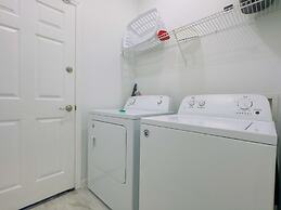 Luxury 4bd Home Near Disney W/pool 4 Bedroom Home by RedAwning