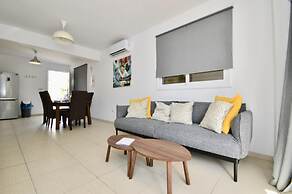 Beautiful 4 Bed Villa in Ayia Napa, Nissi Beach