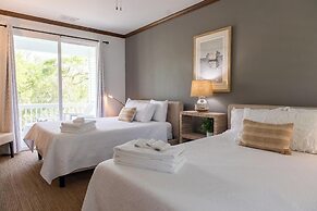 18 Veranda Beach Drive