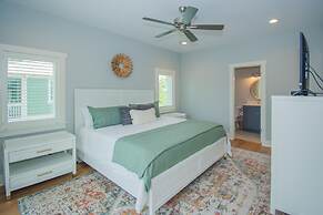 4 Bed and 5 Bath Fripp Island Rental on Davis Love