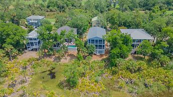 4 Bed and 5 Bath Fripp Island Rental on Davis Love