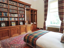 Rob Roy Apartment