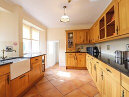 Rob Roy Apartment