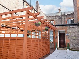 Rob Roy Apartment