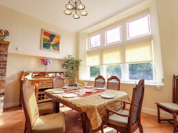 Rob Roy Apartment