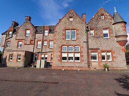 Rob Roy Apartment