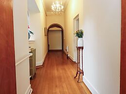 Rob Roy Apartment