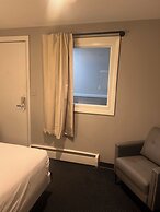 Trade Winds on the Bay