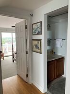 Trade Winds on the Bay