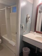 Trade Winds on the Bay