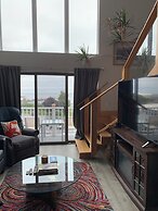 Trade Winds on the Bay