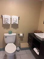 Trade Winds on the Bay