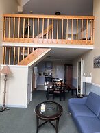 Trade Winds on the Bay