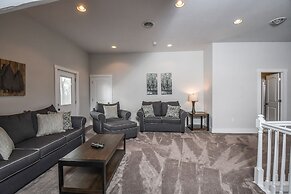 Biltmore Chalet by Taylor Made Deep Creek