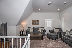 Biltmore Chalet by Taylor Made Deep Creek