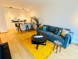 Luxury Brand New Flat w. Terrace&Parking
