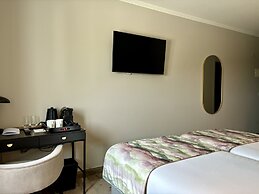 Lilases Boutique House & Garden