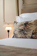 Lilases Boutique House & Garden