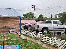 Scenic River Inn Wartburg Hwy 27