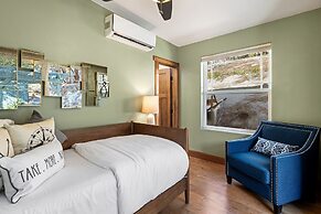 The Grand Idyllwild Lodge